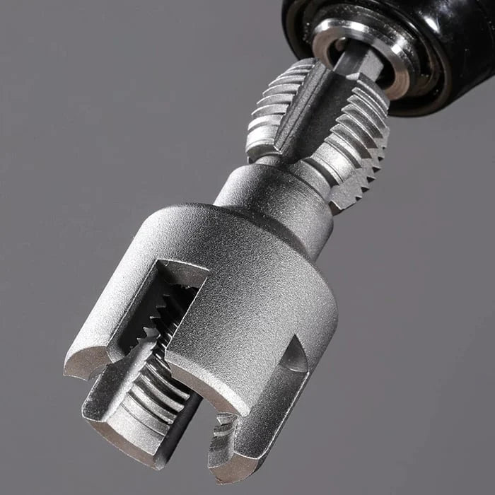 Utensile Integrato per Filettatura Interna ed Esterna di Tubi