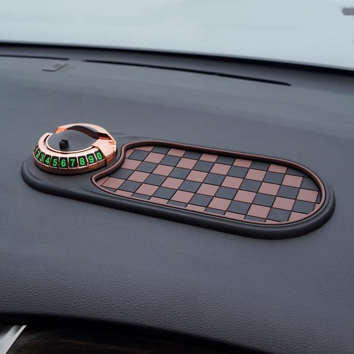 Tappetino Antiscivolo Multifunzione per Auto